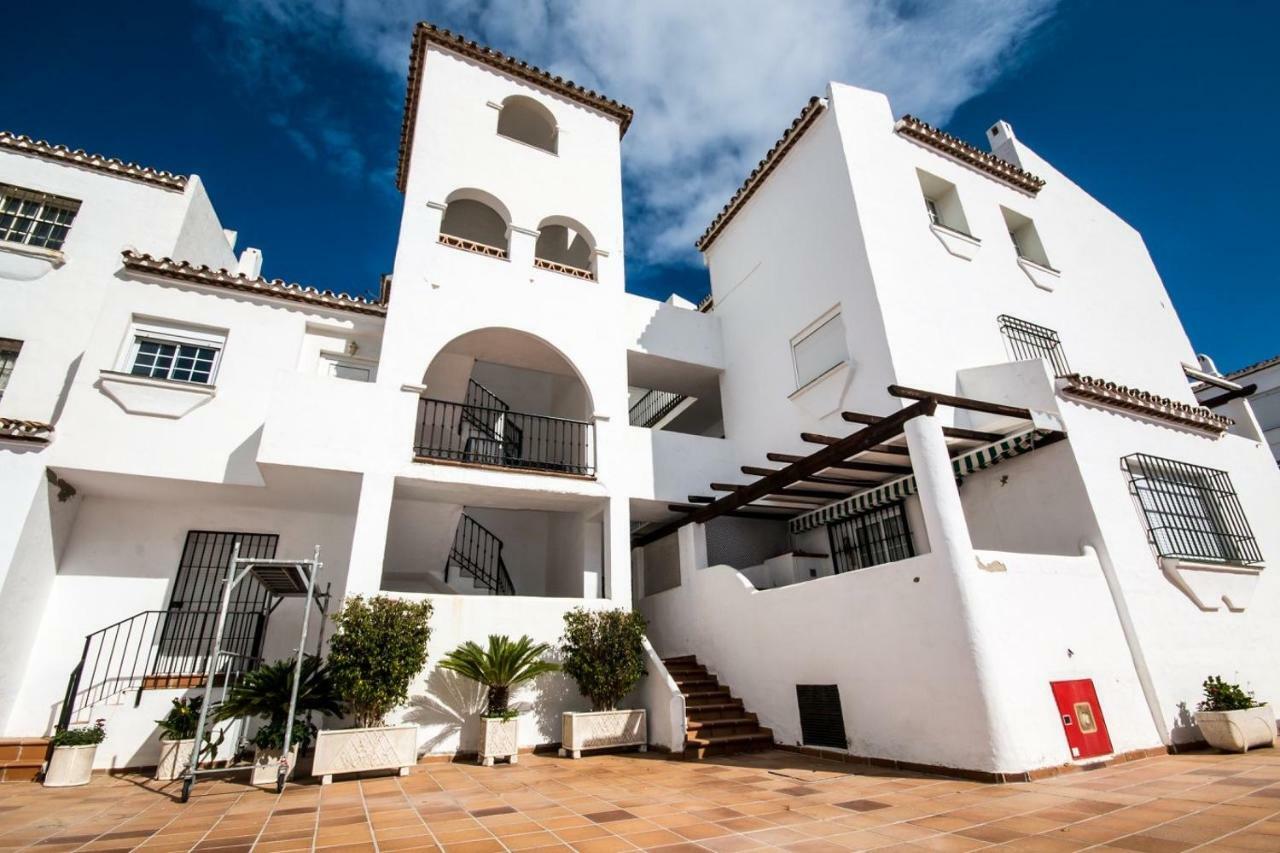 Puerto De La Duquesa *