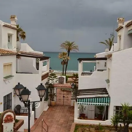 Puerto De La Duquesa Beach Apartment Castillo de Sabinillas Extérieur photo
